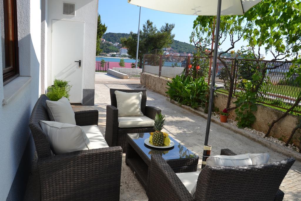 Apartment Kate Trogir Bilik gambar